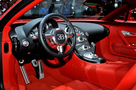 Bugatti Veyron Grand Sport Interior | What an amazing car...… | Flickr