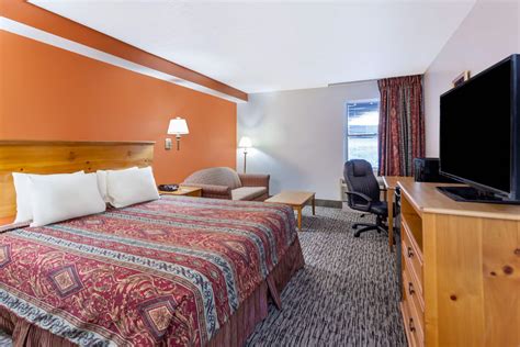 Travelodge by Wyndham Winchester | Winchester, VA Hotels