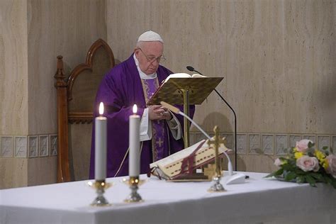 Pope Francis' morning Mass livestreamed this week | Catholic News Agency