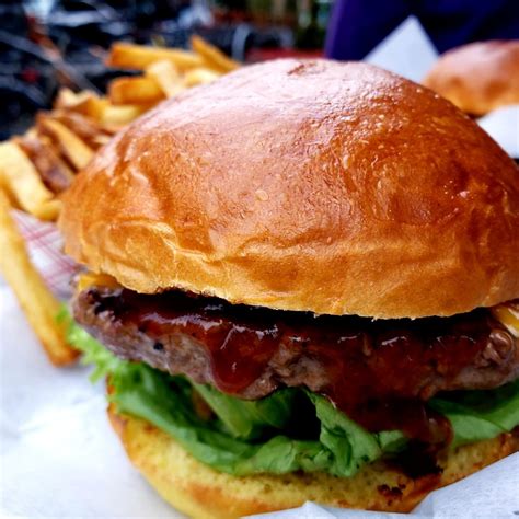 JOY BURGER BAR - 371 Photos & 581 Reviews - Burgers - 1567 Lexington Ave, New York, NY ...