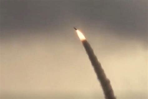 Iran test fires new missile: Iran Revolutionary Guards commander | The ...