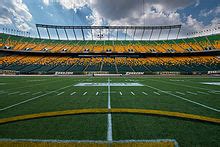 Commonwealth Stadium - Wikipedia