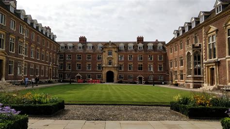 Cambridge University campus visit : England | Visions of Travel