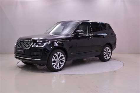 RANGE ROVER HYBRID – Chauffeurs in London