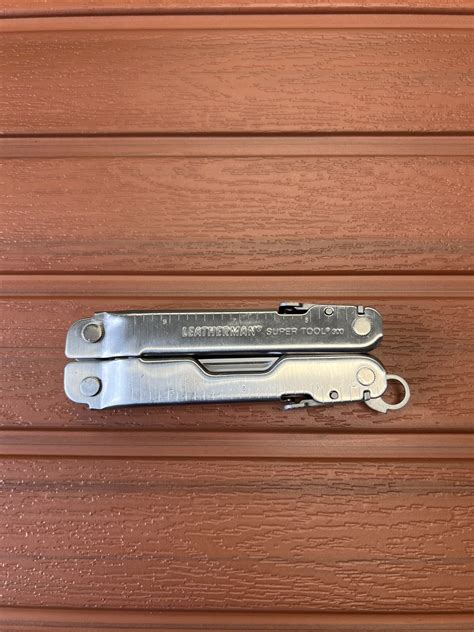 Leatherman Supertool 300 - UsedMultiTool.com