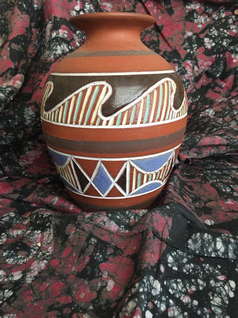 Aketekyiwa Vase richard Ekem Pottery From Ghana | Etsy