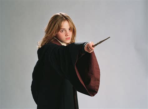 Emma Watson - Harry Potter and the Prisoner of Azkaban promoshoot (2004) - Anichu90 Photo ...