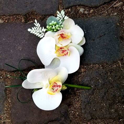 White Boutonniere Orchid Boutonnière Wedding Boutonnière - Etsy