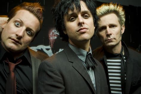 Green Day - '21st Century Breakdown' OFFICIAL PHOTOSHOOT! - Green Day Photo (5516330) - Fanpop