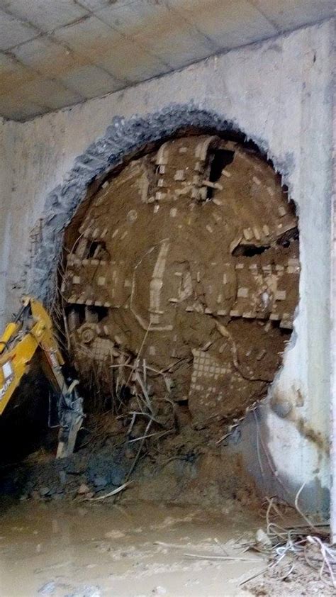 TBM Makes Breakthrough at Delhi Metro’s Greater Kailash Station - The ...