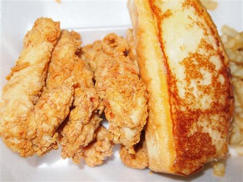 Huge delicious chicken fingers - Raising Cane's Chicken Fingers, Tempe Traveller Reviews ...