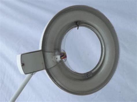 Dazor magnifier work light M-1450-H, vintage industrial Dazor floating fixture