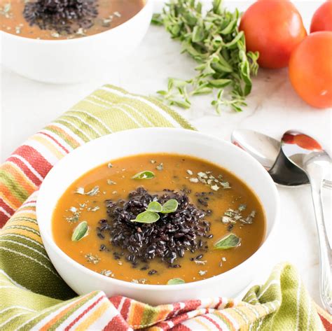 Herbed Black Rice Soup | vegan + dairy free | kiipfit.com