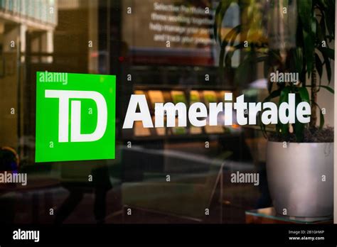 Td ameritrade hi-res stock photography and images - Alamy