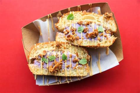 Why Thai Ice Cream Sandwiches Made With Bread Are Worth Trying - Thrillist