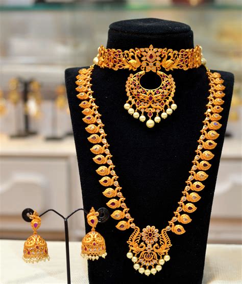 Bridal Necklace Set From Shubam Pearls And Jewellery - South India Jewels