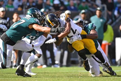 Pittsburgh Steelers vs Eagles Takeaways: Changes Should be Coming for ...