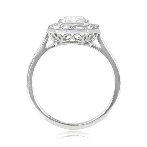 Shop Asscher Cut Diamond Engagement Rings