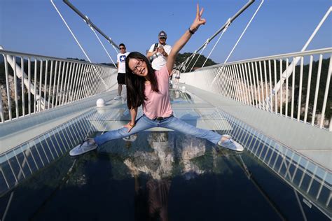 Zhangjiajie Grand Canyon's glass-bottom bridge opens