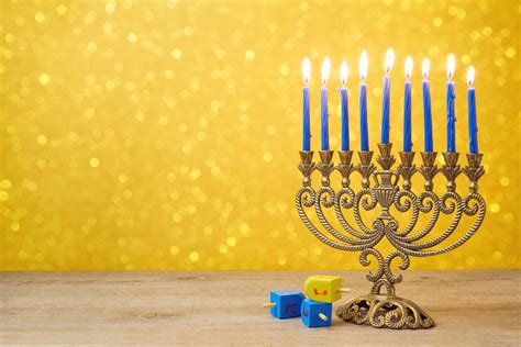 [100+] Hanukkah Wallpapers | Wallpapers.com