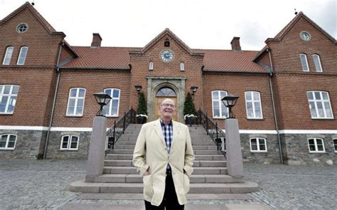 Danish Royal Media Watch: New Money Eclipses Old: Denmark's New Land Owners