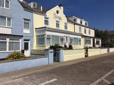 Trearddur Bay Bed and Breakfasts at the Best Price | cozycozy