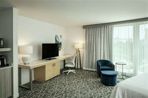 Hilton Garden Inn Seattle Bellevue Downtown WA Bellevue | Bookonline.com