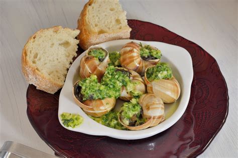 Classic French Escargots via @savorycooking | Escargot recipe, Traditional french recipes, Food ...