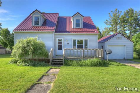 332 E Angel Ave, Barryton, MI 49305 | Trulia