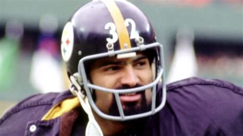 Franco Harris, Steelers Legend Known For 'Immaculate Reception,' Dies At 72