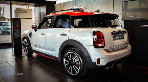 Meet the stunning White Silver Special Edition MINI | Dick Lovett