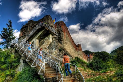 Vlad The Impaler Castle by pawelzygmunt on DeviantArt