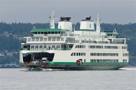 Washington State Ferry MV Suquamish Sailing on Calm Water Editorial Photography - Image of ...