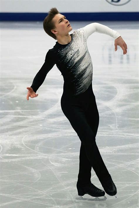 How olympic figure skating costumes have changed through the years ...