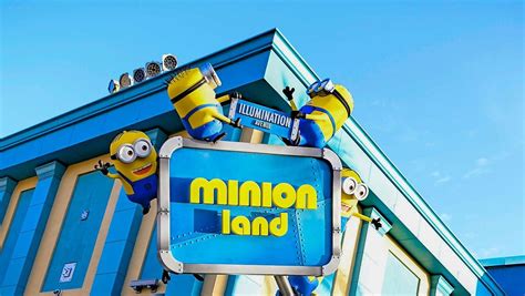 Universal Orlando Has Officially Opened Its New Minions Ride, And ...