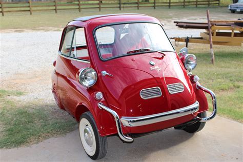 BMW Isetta - Auto Restoration & Customs