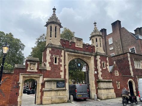 The Murky History of Lincoln’s Inn - One of London’s Oldest Surviving ...