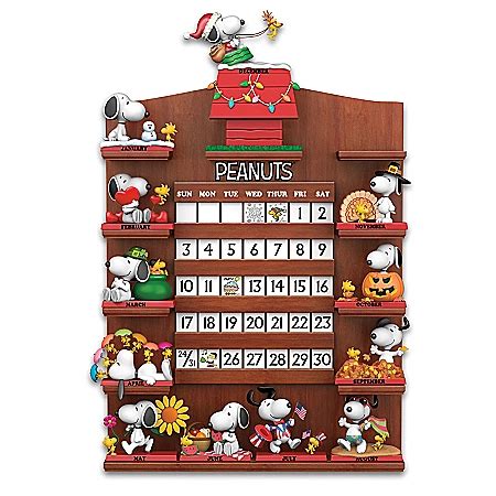 PEANUTS Snoopy Through The Seasons Perpetual Calendar Collection