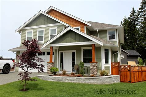 Exterior Painting: 4 Tips to Read BEFORE Picking a Paint Colour - Kylie ...