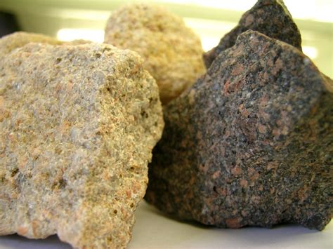 Eisco Arkose Sandstone Specimen (Sedimentary Rock), 1 (3cm) Sedimentary ...
