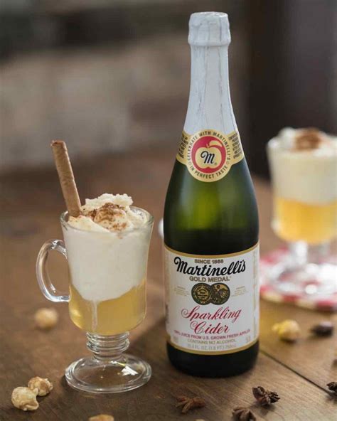 Sparkling Apple Cider A La Mode - Martinelli's