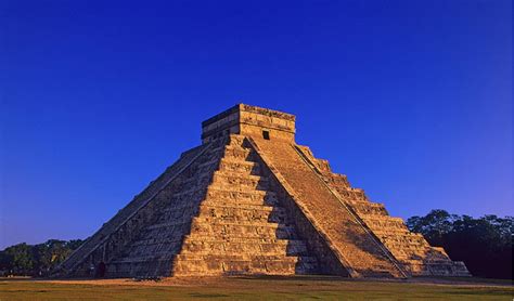 1,000-year-old Maya pyramid might collapse into sacred ancient sinkhole ...