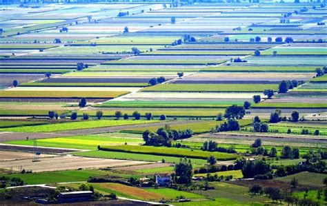 Fucino: How Italy drained its third largest lake - Wanted in Rome