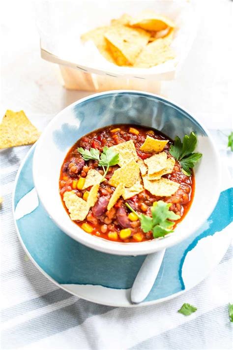 How to make Mexican bean soup {+ recipe video} - The Tortilla Channel