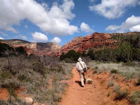 Sedona Hiking Trails: 10 Amazing Places!