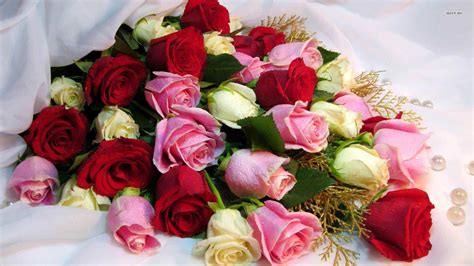 Buchete de trandafiri in cea mai buna florarie online din Bucuresti - Spanac