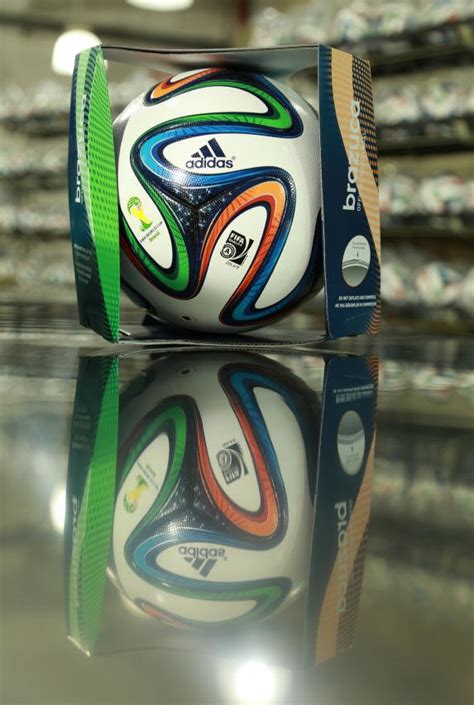 Official Match Ball - 2014 World Cup Brazuca Soccer Ball - Soccer Ball ...