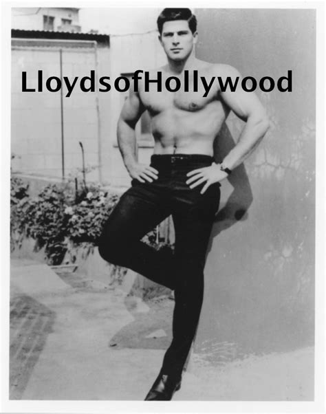 Jorge Rivero Guapo actor mexicano Beefcake Hunk Fotografía 1963 - Etsy ...