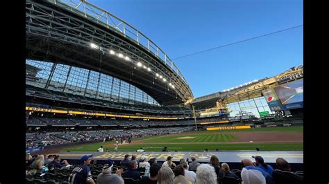 Milwaukee Brewers Stadium unique traditions, and exciting game-day ...