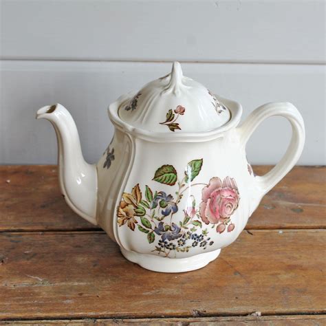 Rare Collectable Queen Sprays Wedgwood Teapot, Fine Bone China, Porcelain by GLowlesInteriors on ...